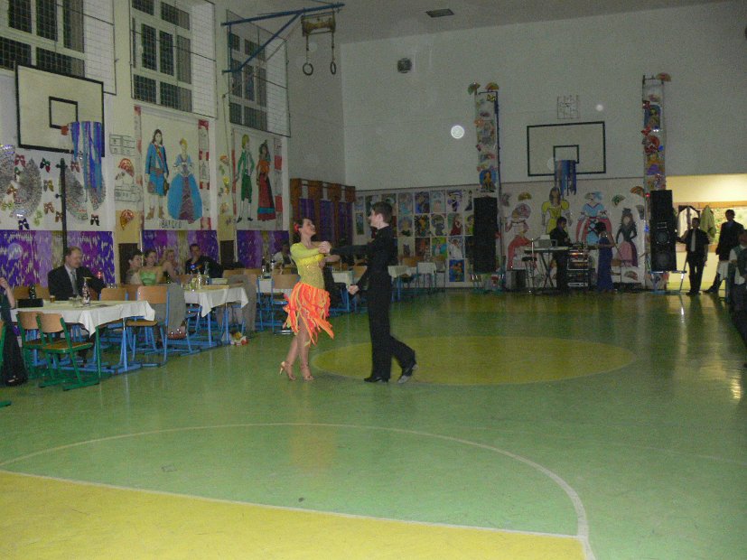 P1400983