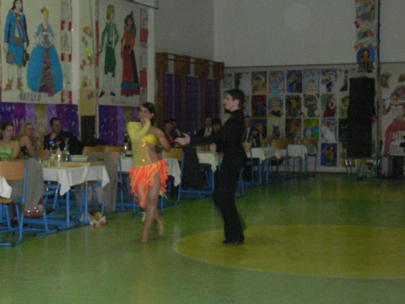 P1400985